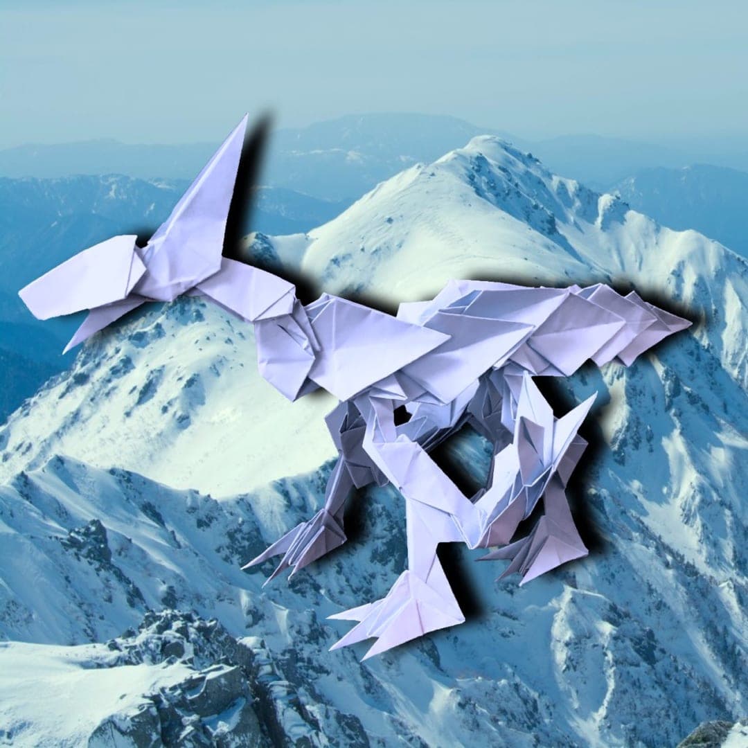 りょうすけ@組み立て折神工房Assembly Origami Workshopさんによる作品No.358「フロストザウルス」 26枚の折り紙
