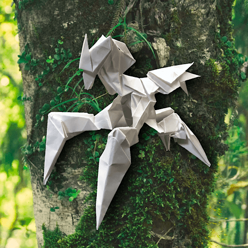 りょうすけ@組み立て折神工房Assembly Origami Workshopさんによる「白蟻のカタストル」 15枚の折り紙